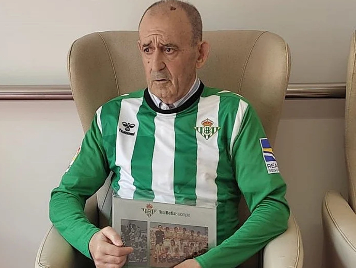 Muere el histórico goleador del Ceuta Fernando Aramburu a los 76 años